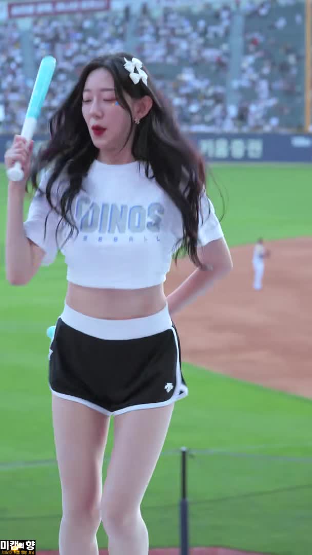 韓國 李智元 啦啦隊長 助威恩西迪諾斯1