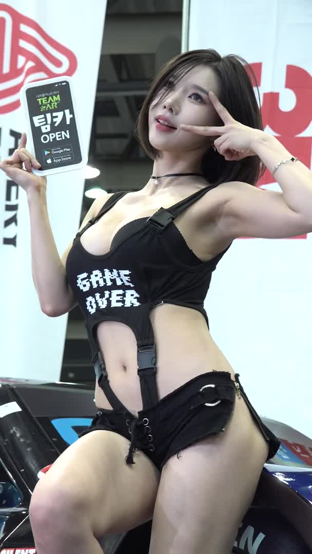 韓國 【 汽車沙龍 】宋珠雅 模特MSRPOSE