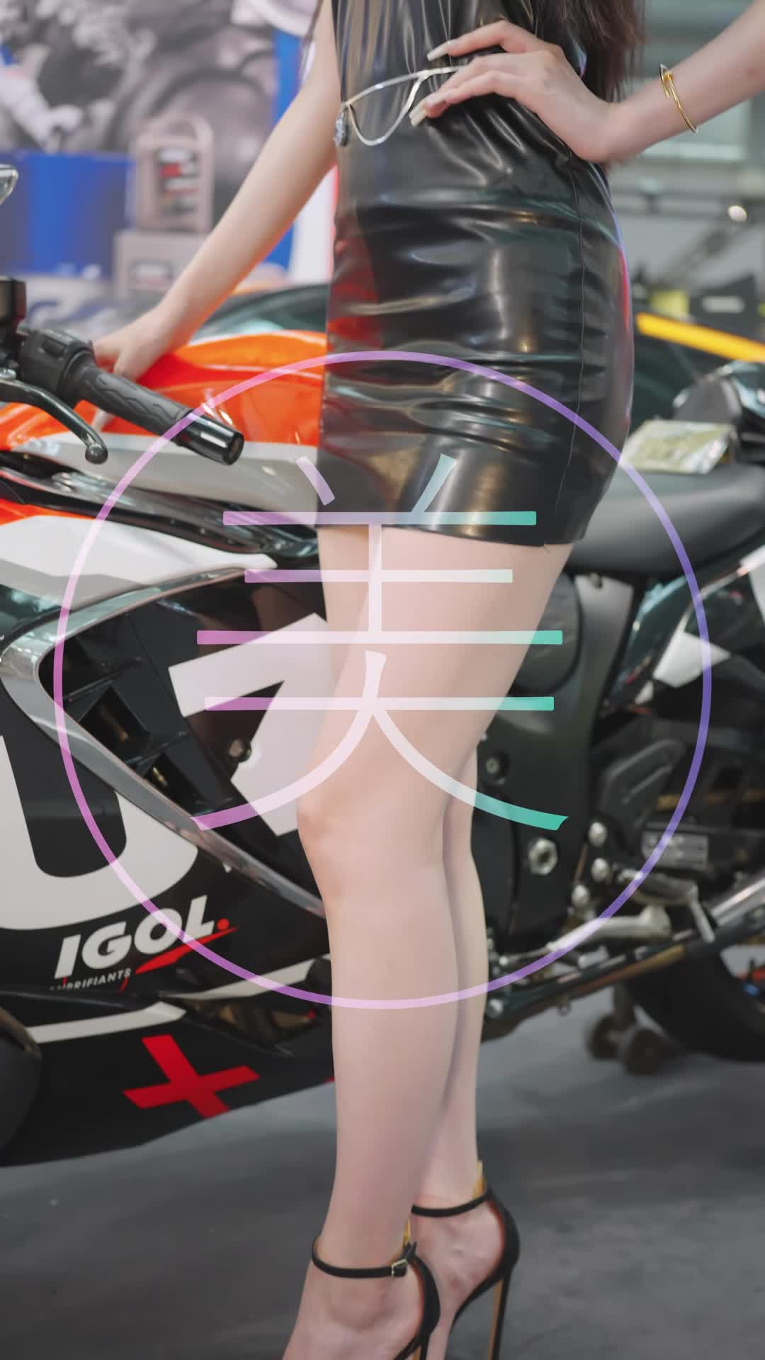 中國 蘇州 GTSHOW 改裝車展【 汽車沙龍 】 賽車模特兒23