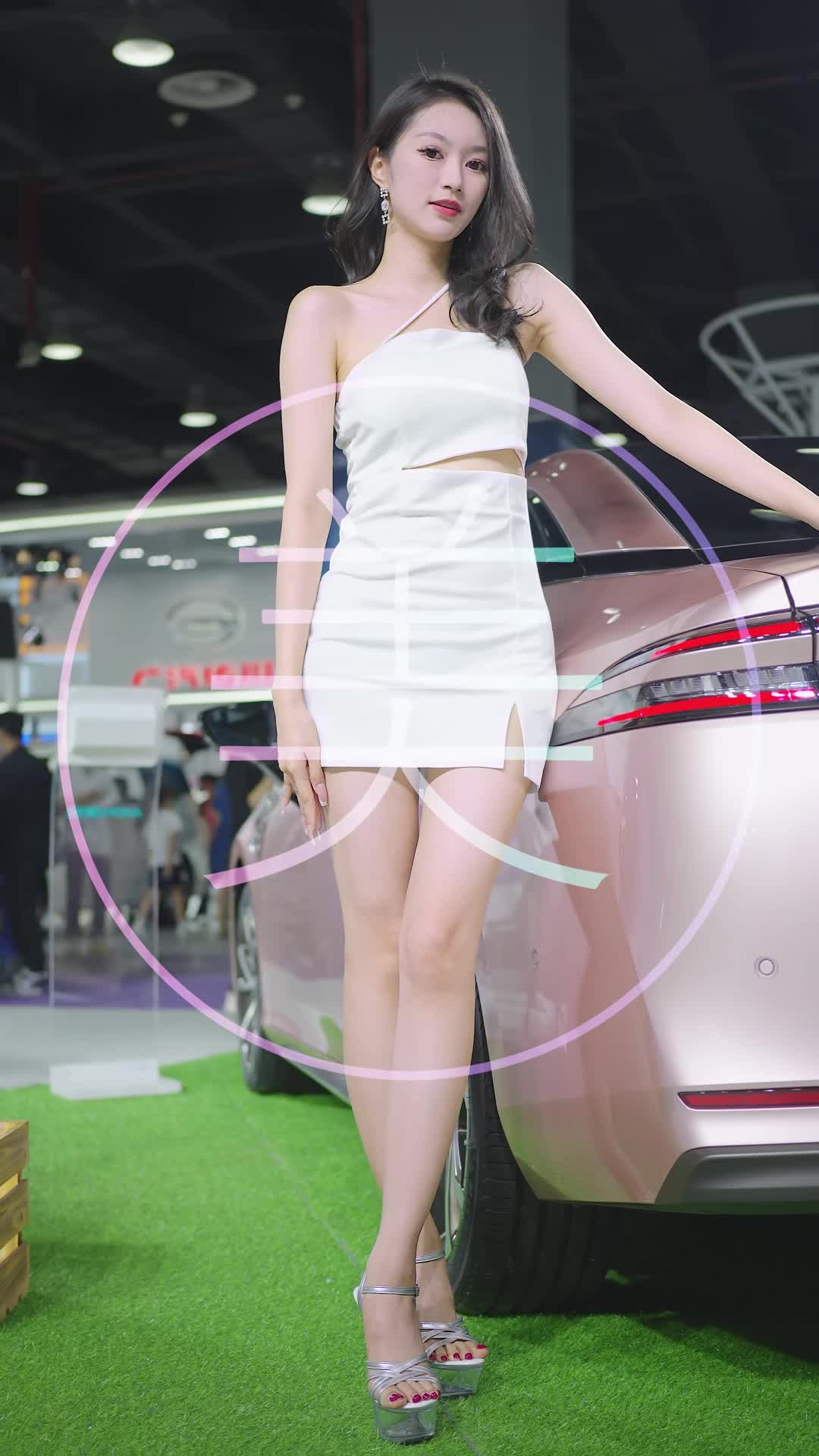 中國 廣州華南車展 賽車模特兒 車模05